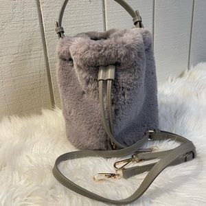 Cute bucket bag